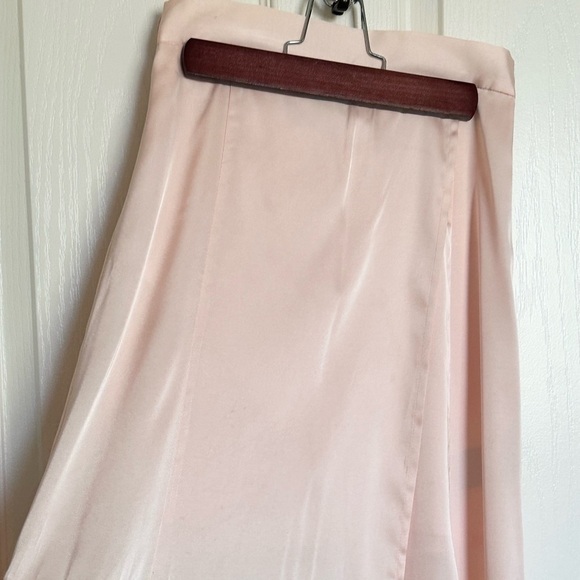 BEBE: high waisted maxi skirt - Size 0 - Picture 2 of 10